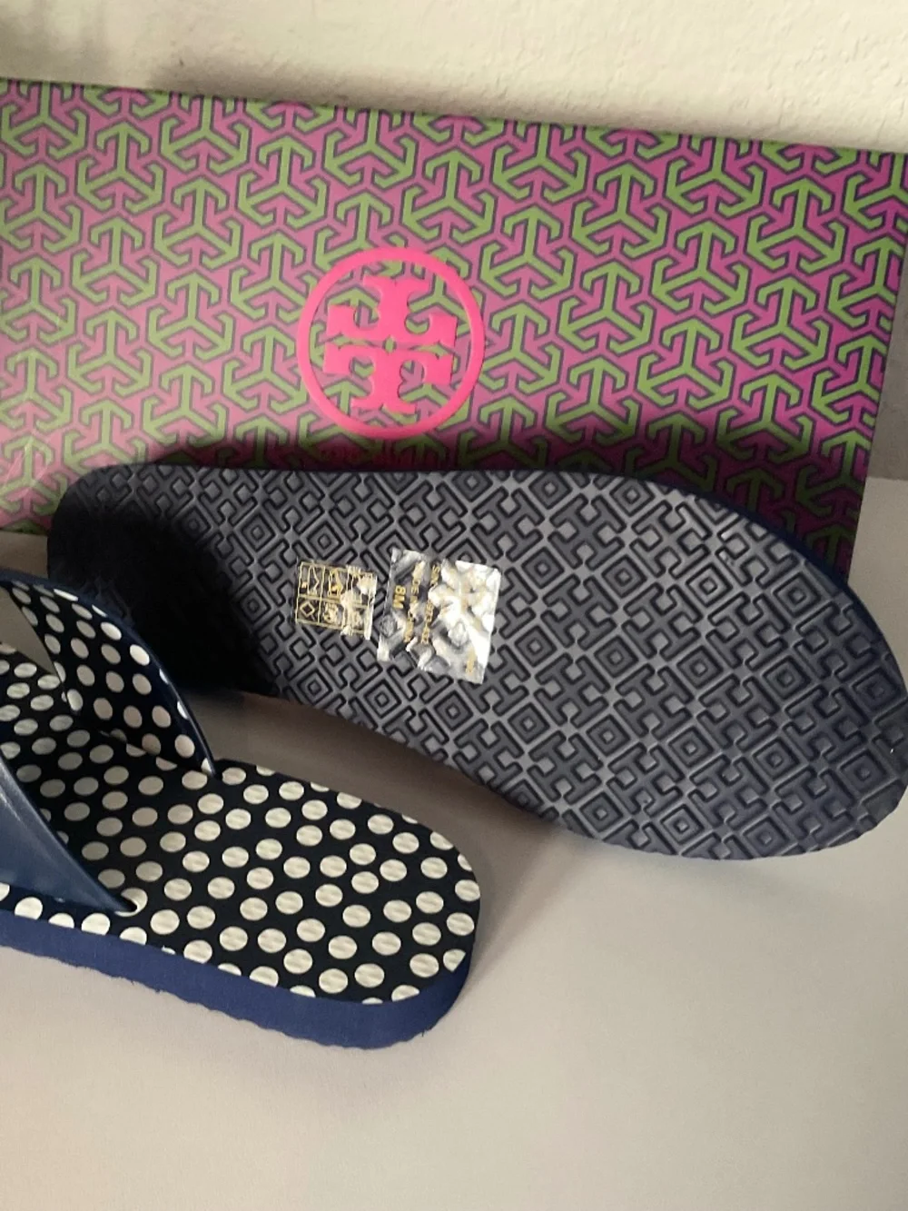 TORY BURCH, NEW, MELODY CRISS CROSS SANDALS, Size 8, NAVY